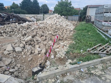 Strojní demolice haly v Tišnově, Ekolsan Brno